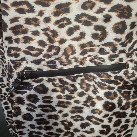 Southern Couture quarter zip wind breaker pullover leopard print size small - Picture 15 of 15